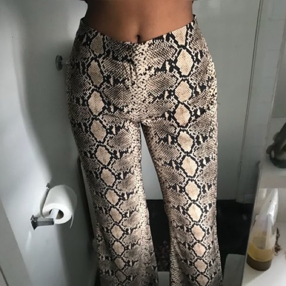 Petite Zara Snakeskin Flared Trouser 